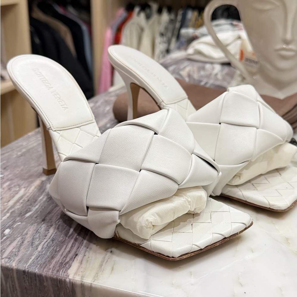 Bottega Veneta White Mules